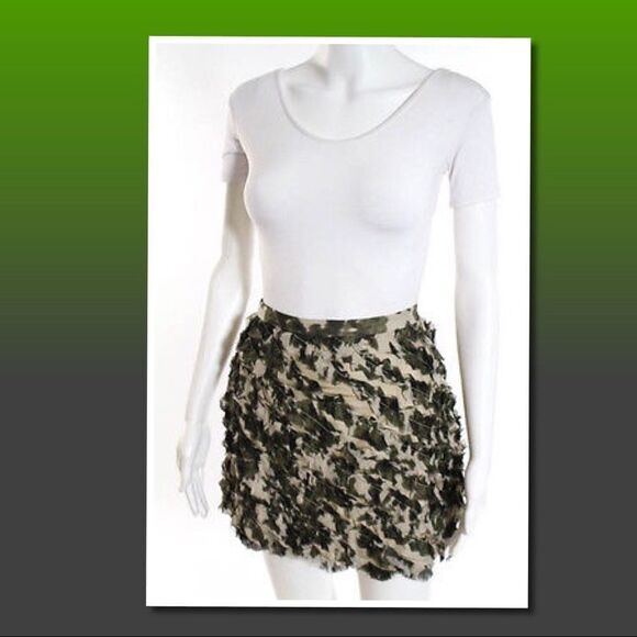 J. Crew Multi-Color Abstract Ruffled Skirt Sz 0 - Picture 2 of 6